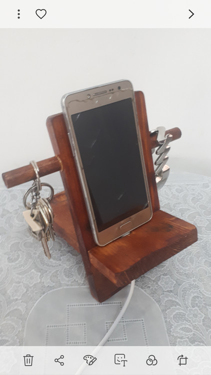 استند موبایل