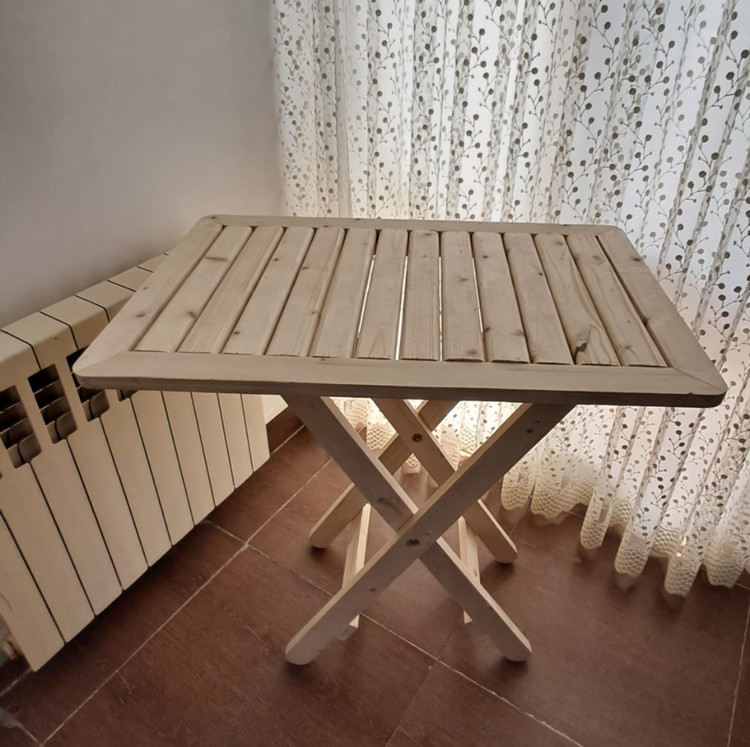 میز تاشو دو نفره